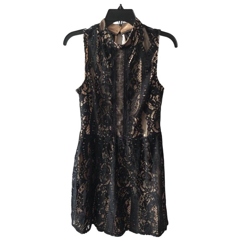 Trixxi Dress Junior’s XL Black Lace Cocktail Evening Sleeveless Lined Beige